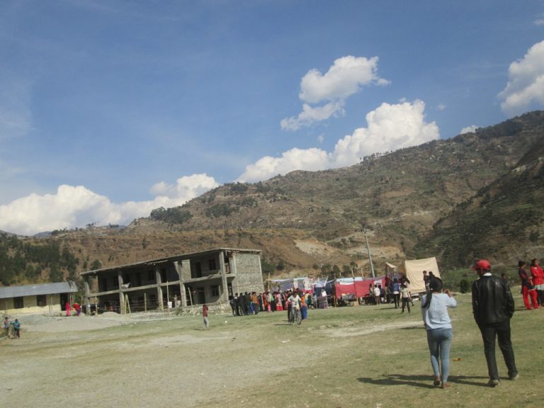 बजेट सक्ने मेसो, कृषक बिना कृषि मेला