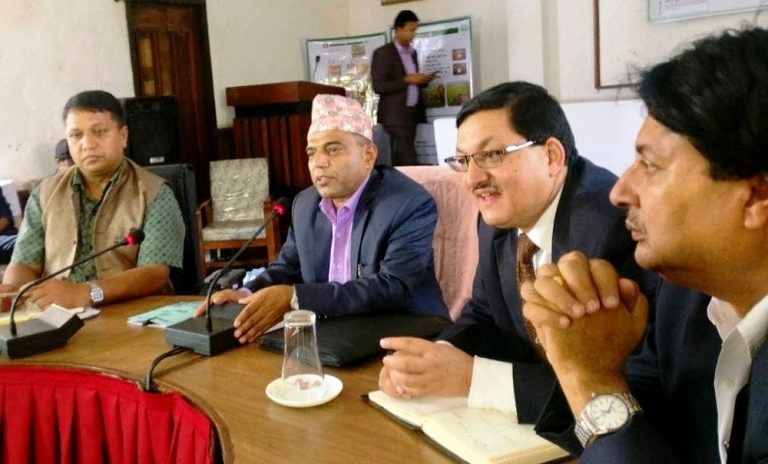 मन्त्रालय र इरिबीच सम्झौता : पाँच वर्षमा नेपाल धानमा आत्मनिर्भर हुने