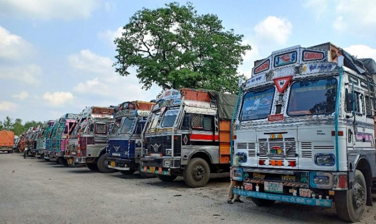 नेपालीलाई भारतले दियो बारम्बार दुख, करोडौं मूल्य पर्ने चियाको निर्यात ठप्प