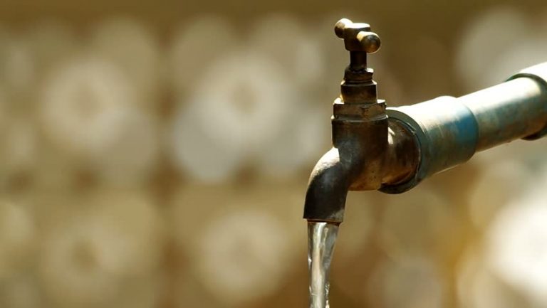 विष मिसिएकाे पानी पिउँदा २० विद्यार्थी बिरामी