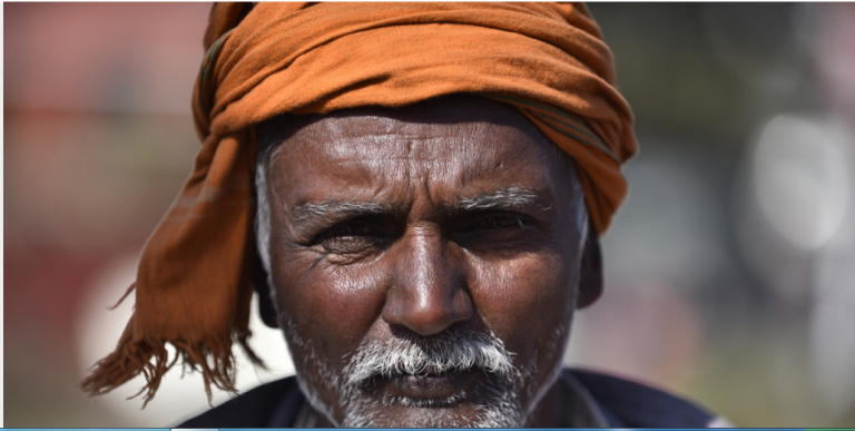 ‘पाँच हजार ऋण काढेर काठमाडौं आएको छु, उखुको पैसा नलिई फर्किन्नँ’